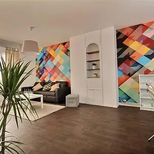 Duplex Proche Metro Ligne 1 Appartement